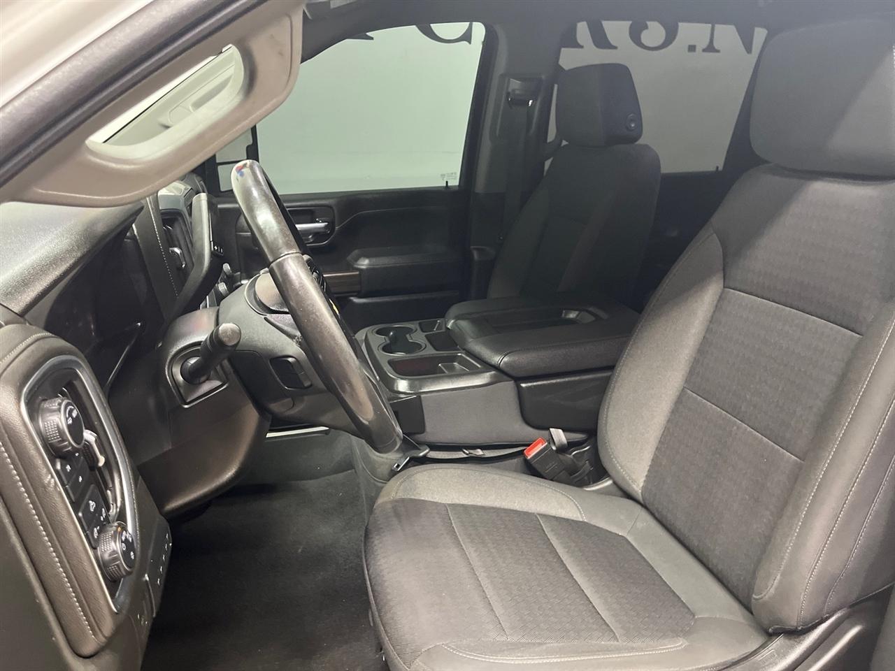 Chevrolet Silverado 3500HD LT Crew Cab 4WD 2023