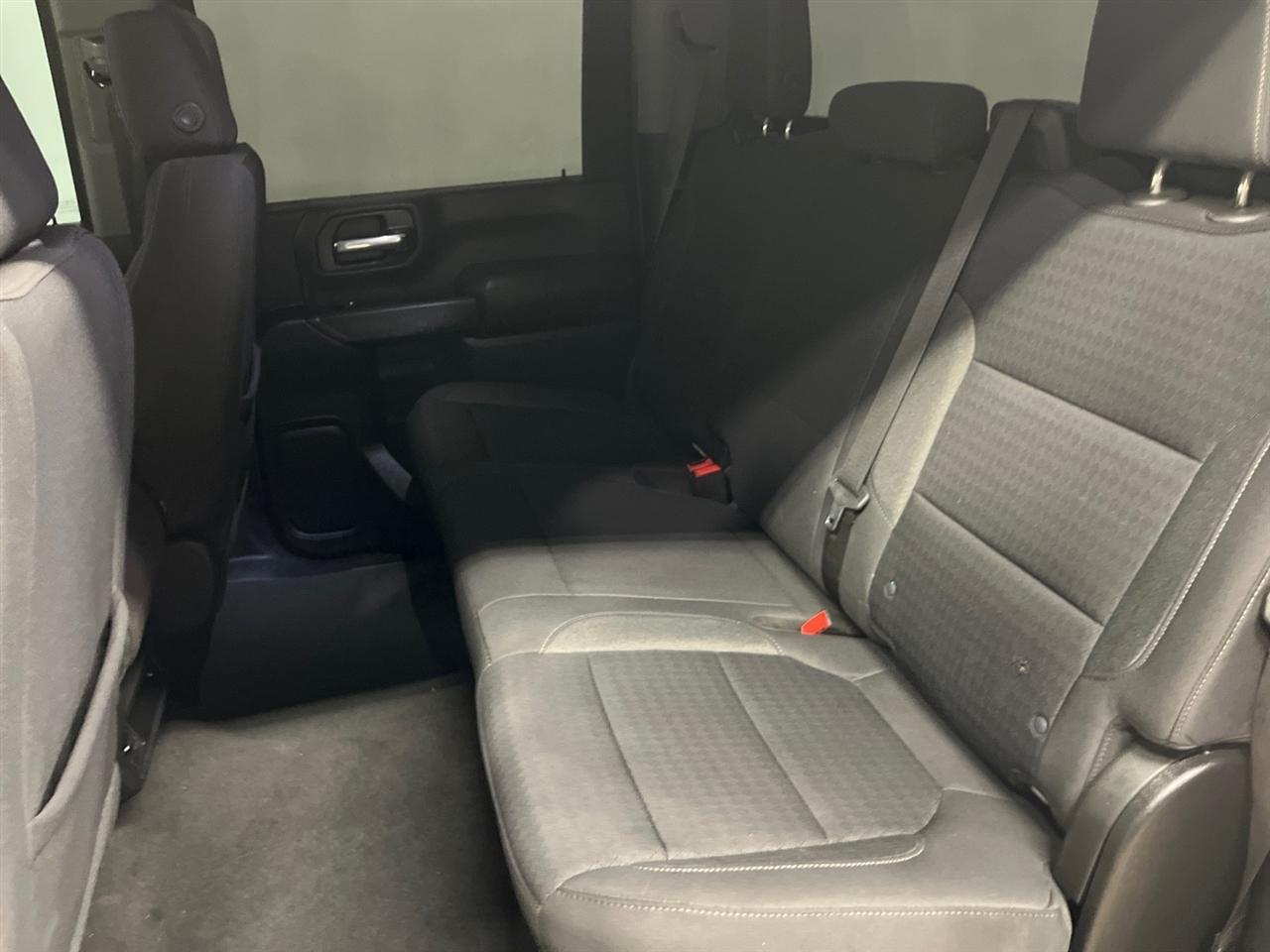 Chevrolet Silverado 3500HD LT Crew Cab 4WD 2023