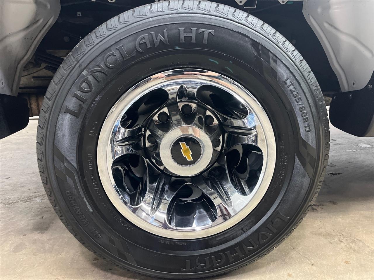 Chevrolet Silverado 3500HD LT Crew Cab 4WD 2023