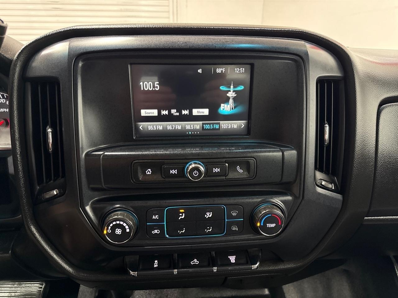 Chevrolet Silverado 2500HD Work Truck Crew Cab 4WD 2018