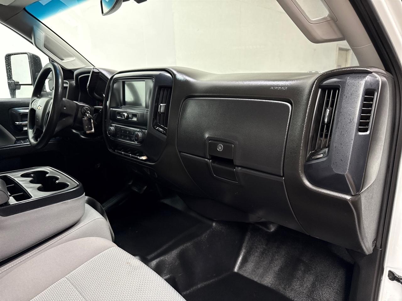 Chevrolet Silverado 2500HD Work Truck Crew Cab 4WD 2018