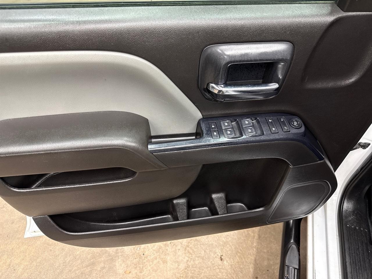 Chevrolet Silverado 2500HD Work Truck Crew Cab 4WD 2018