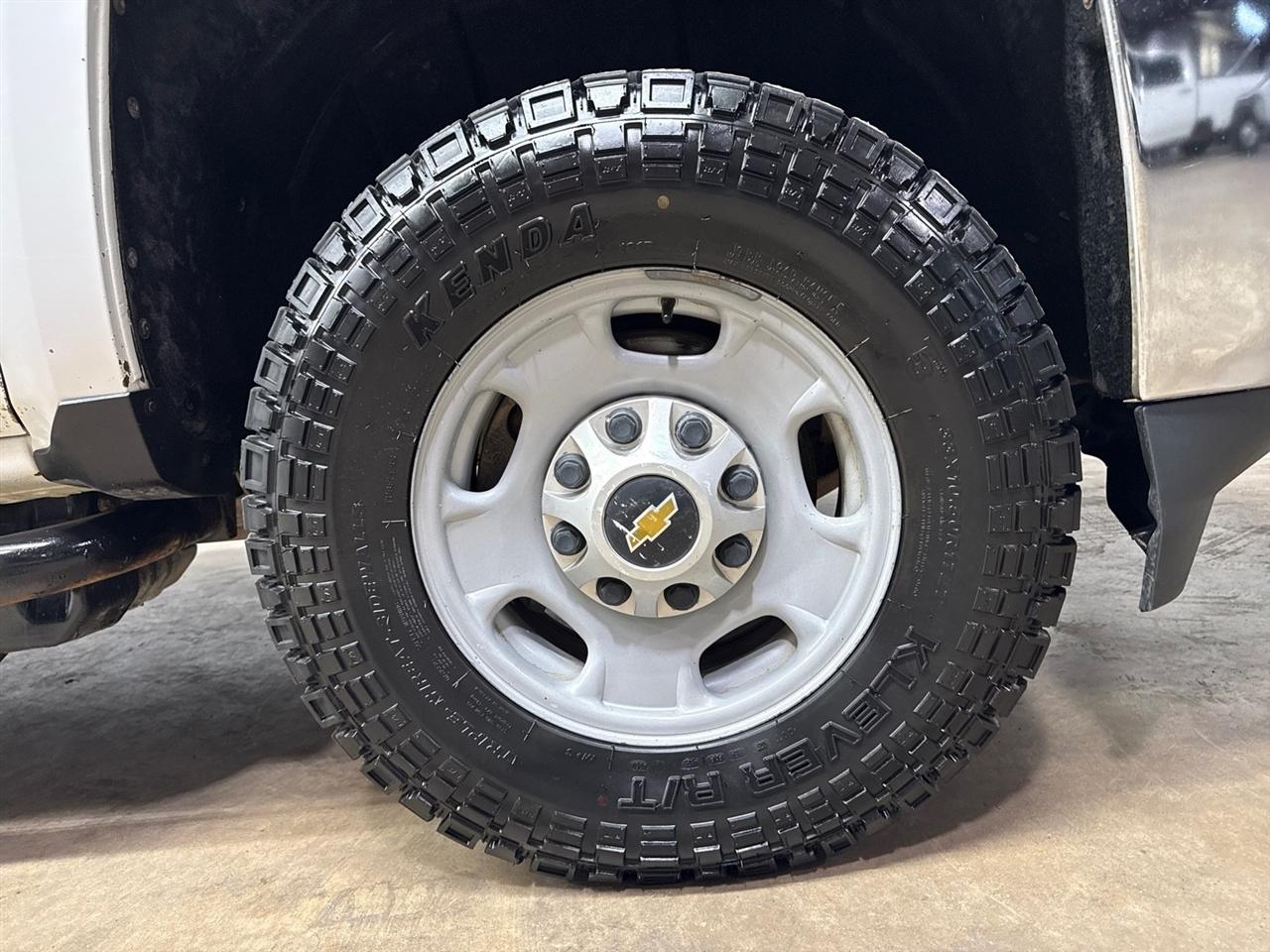 Chevrolet Silverado 2500HD Work Truck Crew Cab 4WD 2018