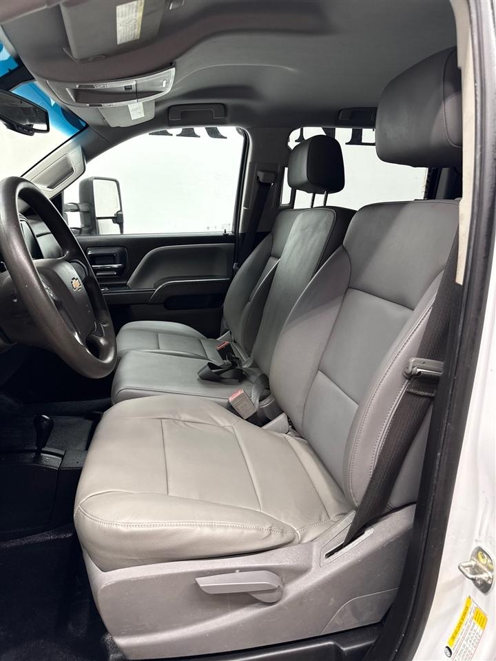 Chevrolet Silverado 2500HD Work Truck Crew Cab Short Box 4WD 2019