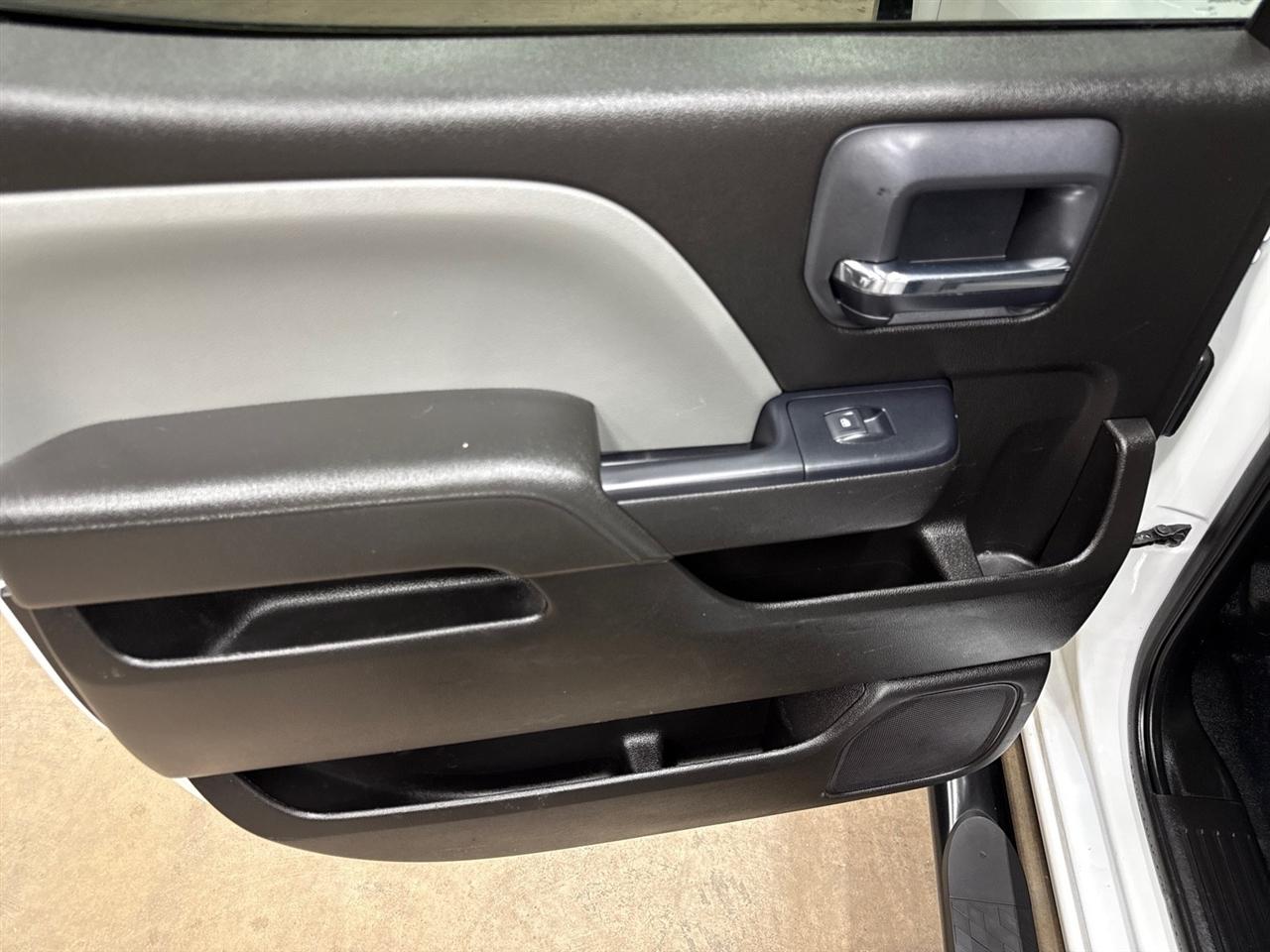 Chevrolet Silverado 2500HD Work Truck Crew Cab Short Box 4WD 2019