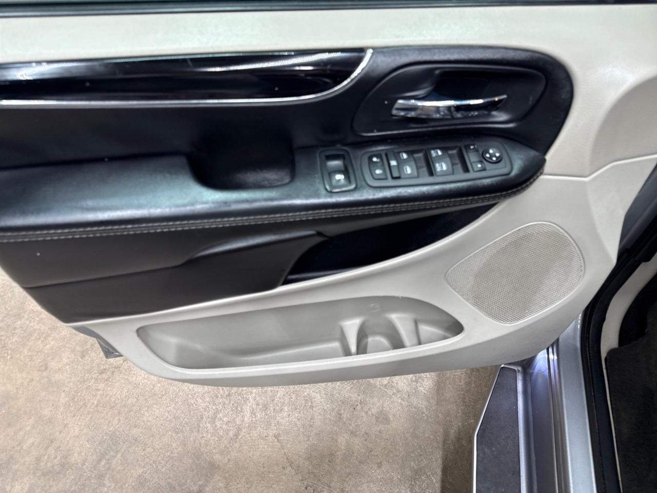 Dodge Grand Caravan SXT 2017