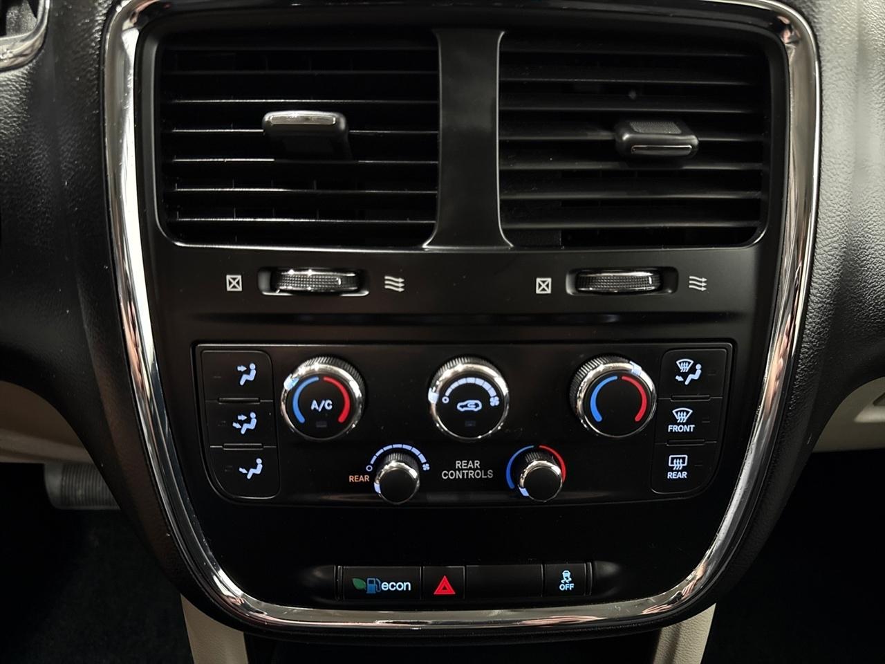 Dodge Grand Caravan SE Plus 2017