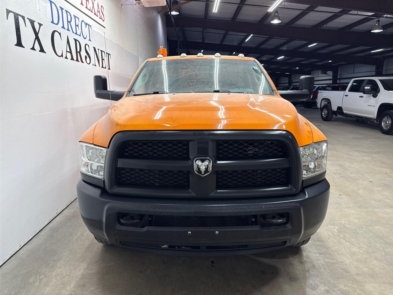 RAM 3500 Regular Cab 2WD LWB DRW 2017