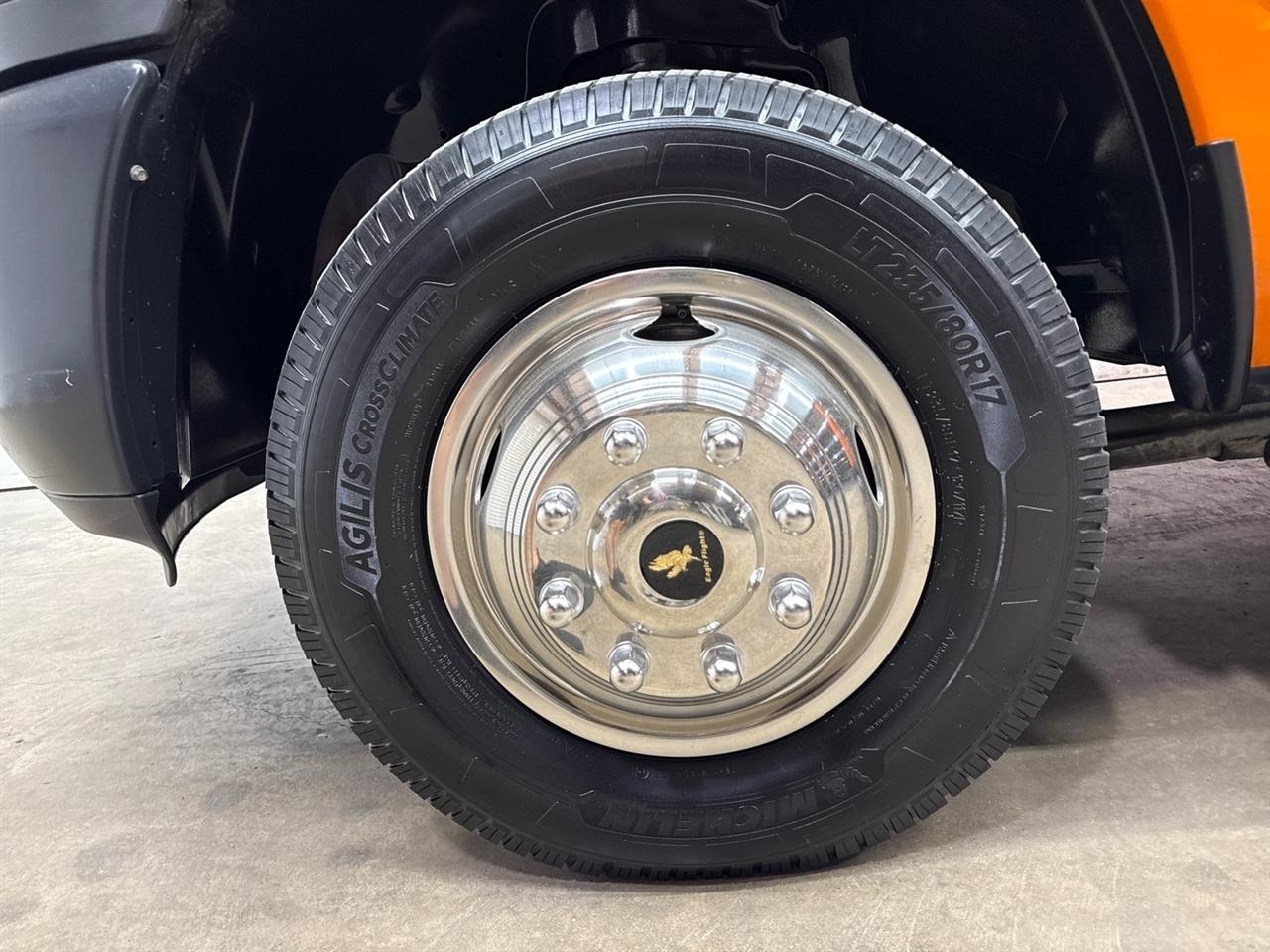 RAM 3500 Regular Cab 2WD LWB DRW 2017