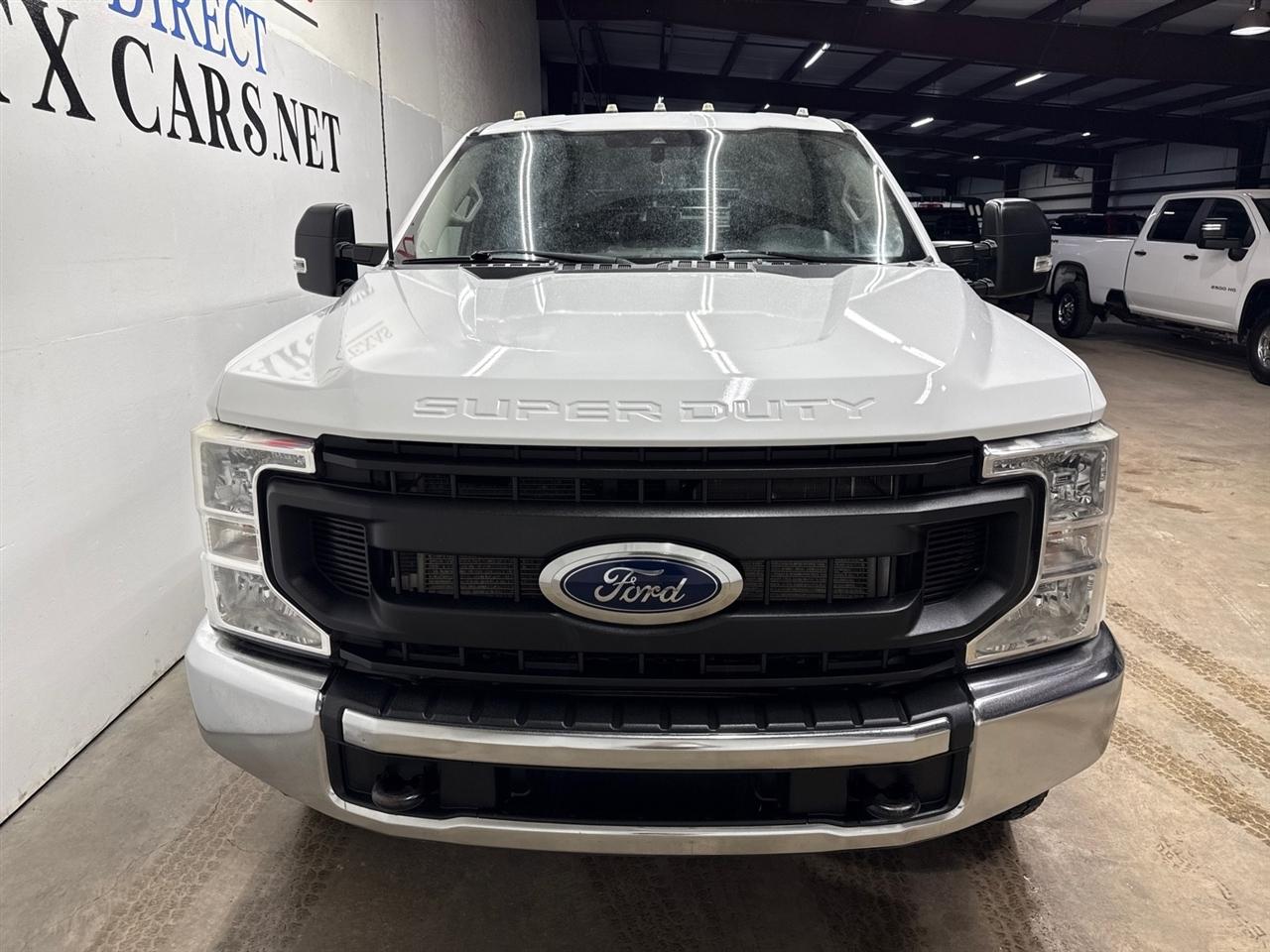 Ford F-350 SD XL Crew Cab Long Bed DRW 4WD 2022