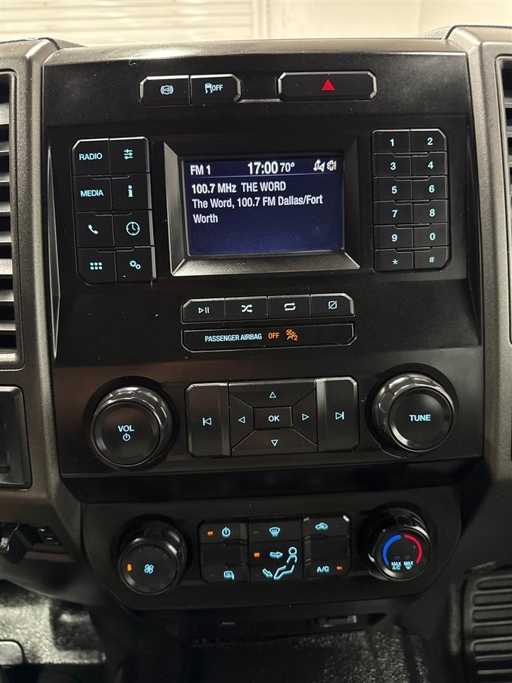 Ford F-350 SD XL Crew Cab Long Bed DRW 4WD 2022