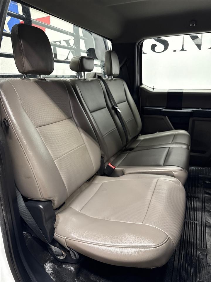 Ford F-350 SD XL Crew Cab Long Bed DRW 4WD 2022