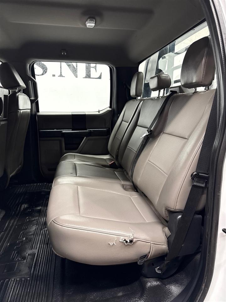 Ford F-350 SD XL Crew Cab Long Bed DRW 4WD 2022