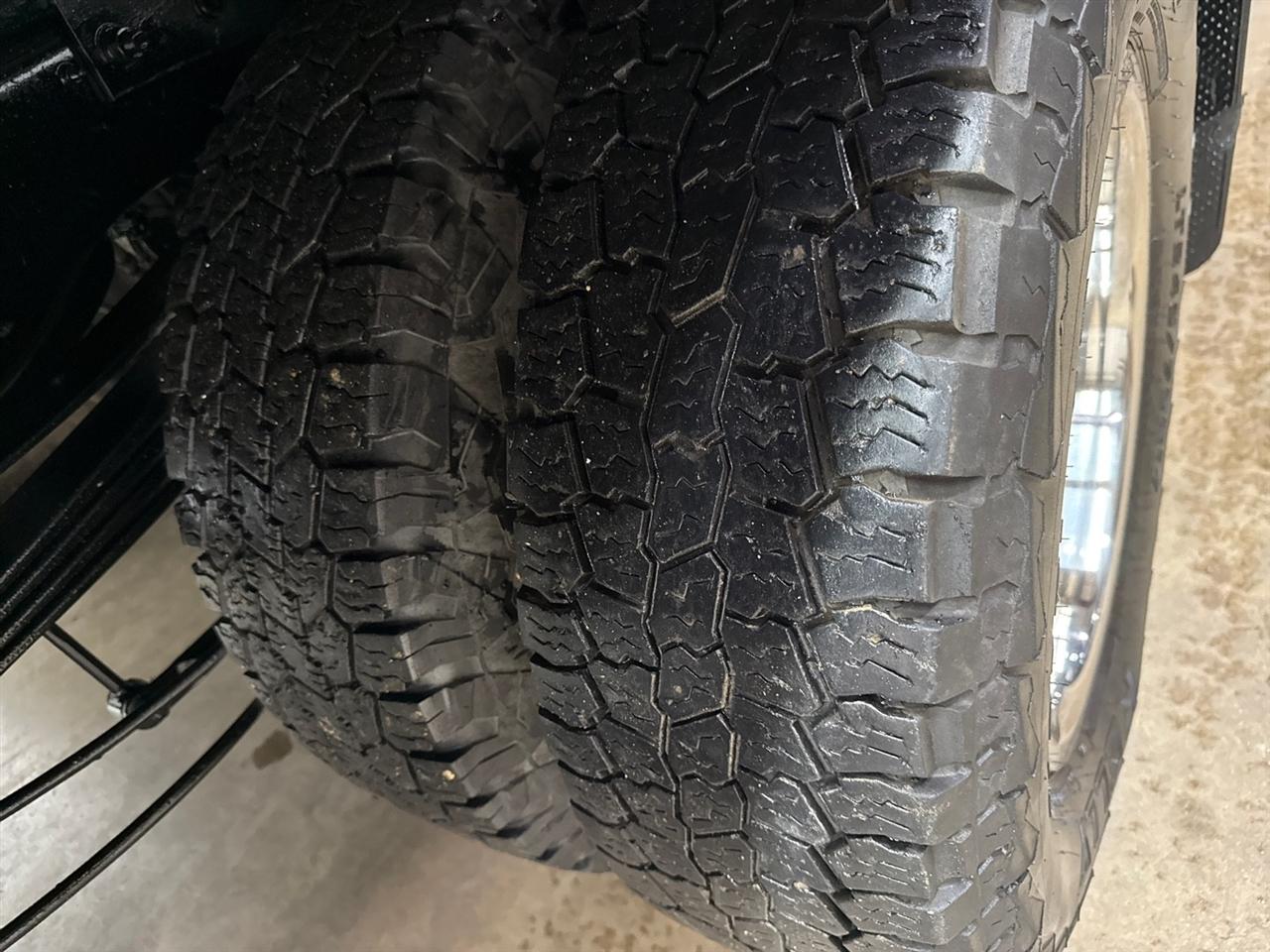 Ford F-350 SD XL Crew Cab Long Bed DRW 4WD 2022