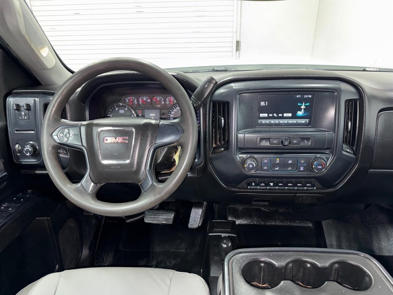 GMC Sierra 2500HD Base Crew Cab 4WD 2019