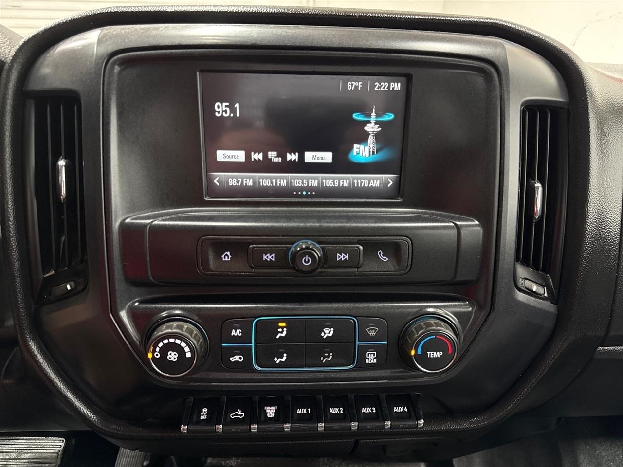 GMC Sierra 2500HD Base Crew Cab 4WD 2019
