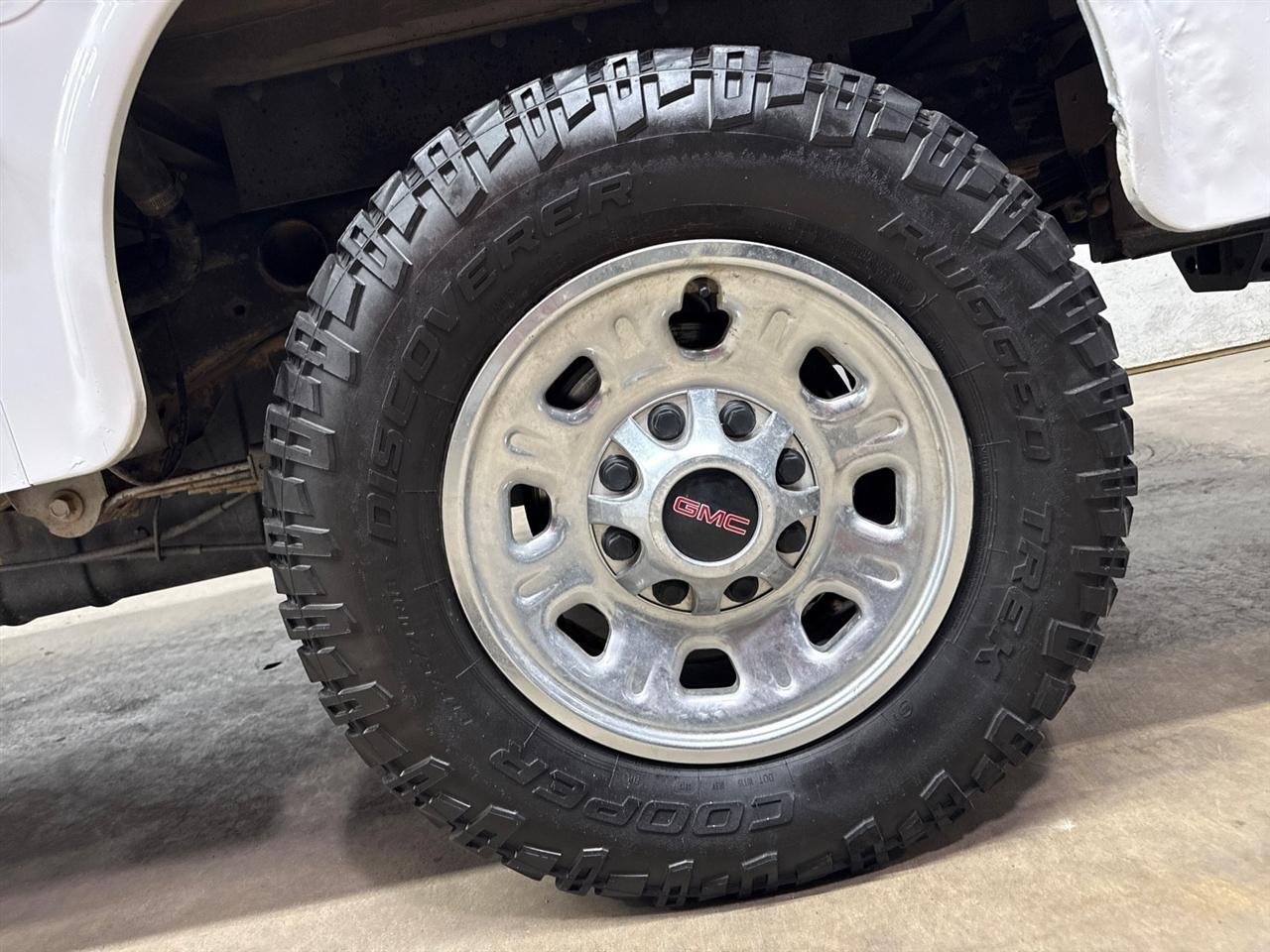 GMC Sierra 2500HD Base Crew Cab 4WD 2019