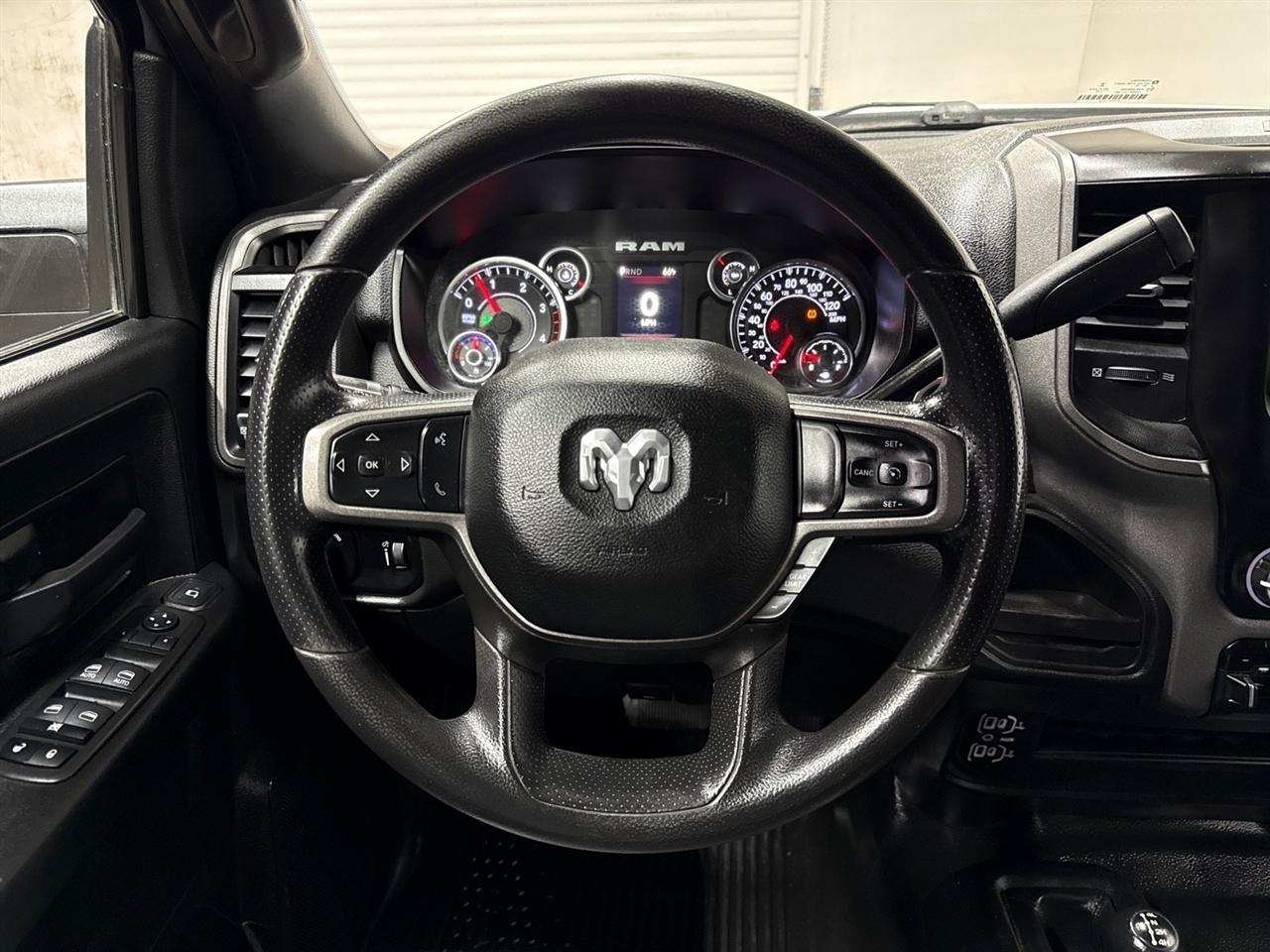 RAM 2500 Tradesman Crew Cab LWB 4WD 2023