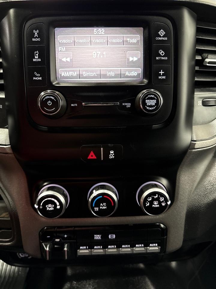 RAM 2500 Tradesman Crew Cab LWB 4WD 2023