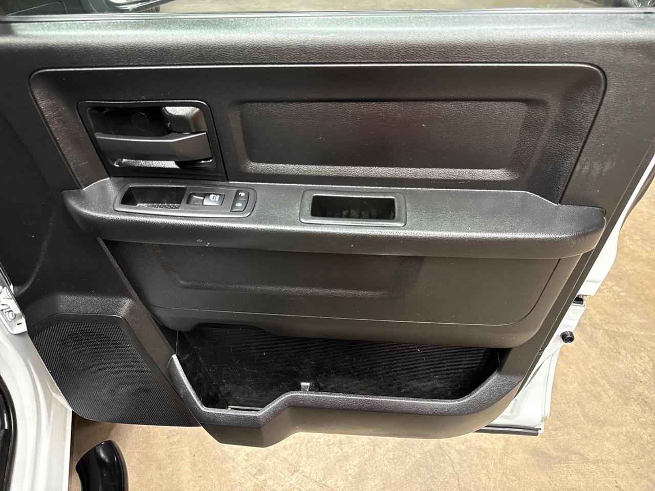 RAM 2500 Tradesman Crew Cab LWB 4WD 2023