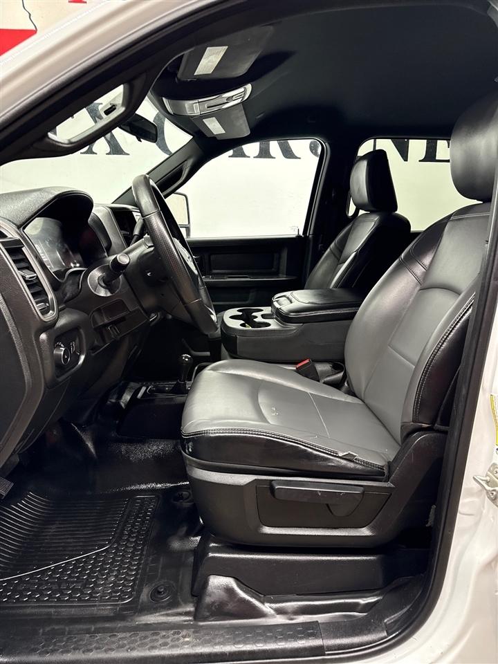 RAM 2500 Tradesman Crew Cab LWB 4WD 2023