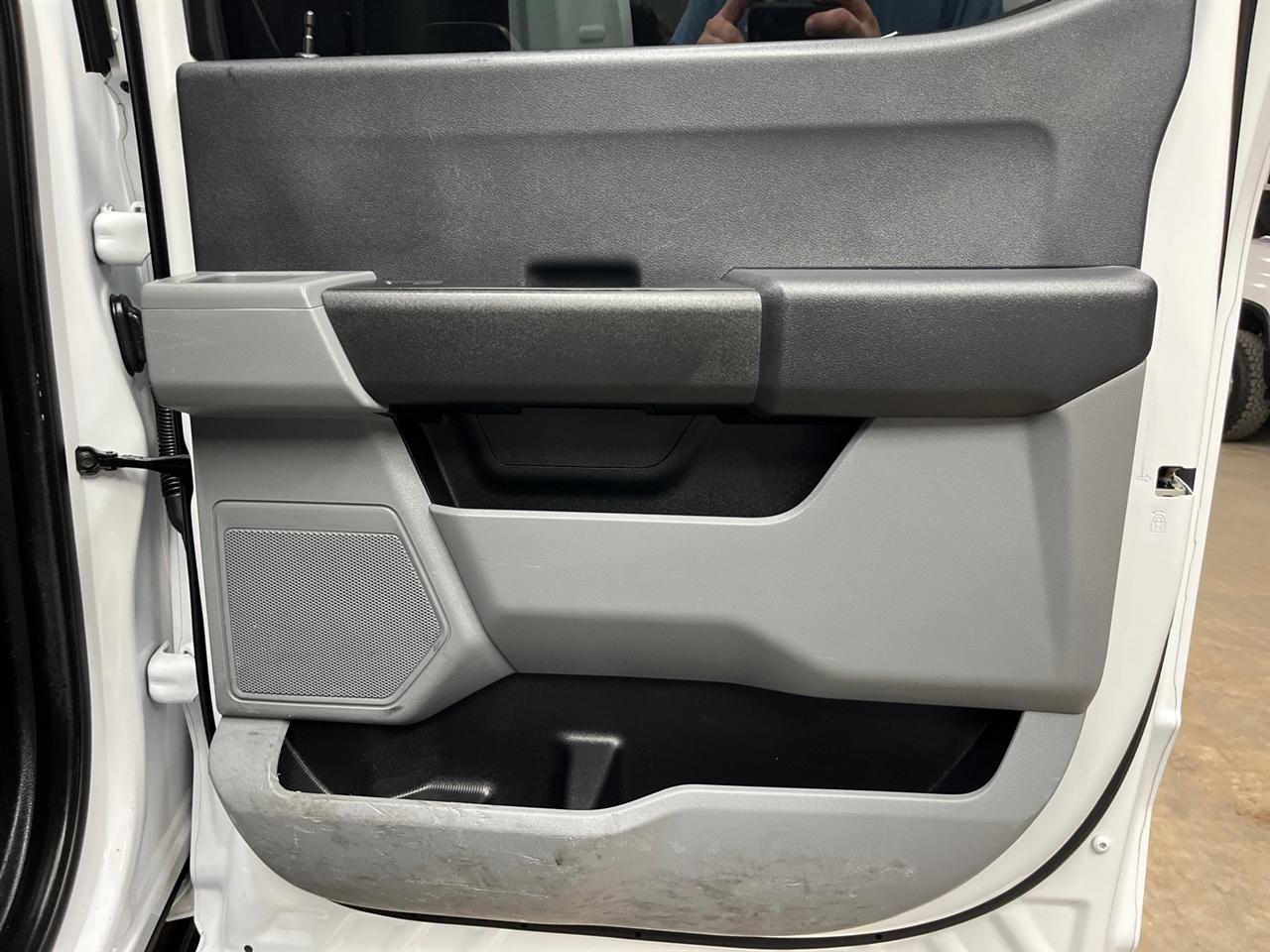 Ford F-550 Crew Cab DRW 4WD 2024