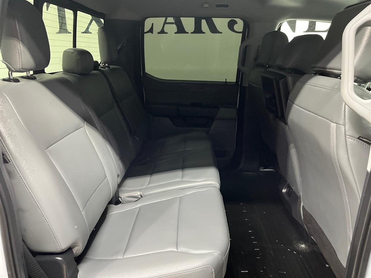Ford F-550 Crew Cab DRW 4WD 2024