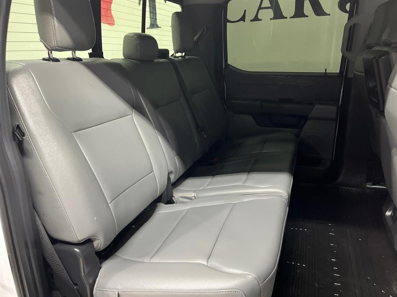 Ford F-550 Crew Cab DRW 4WD 2024