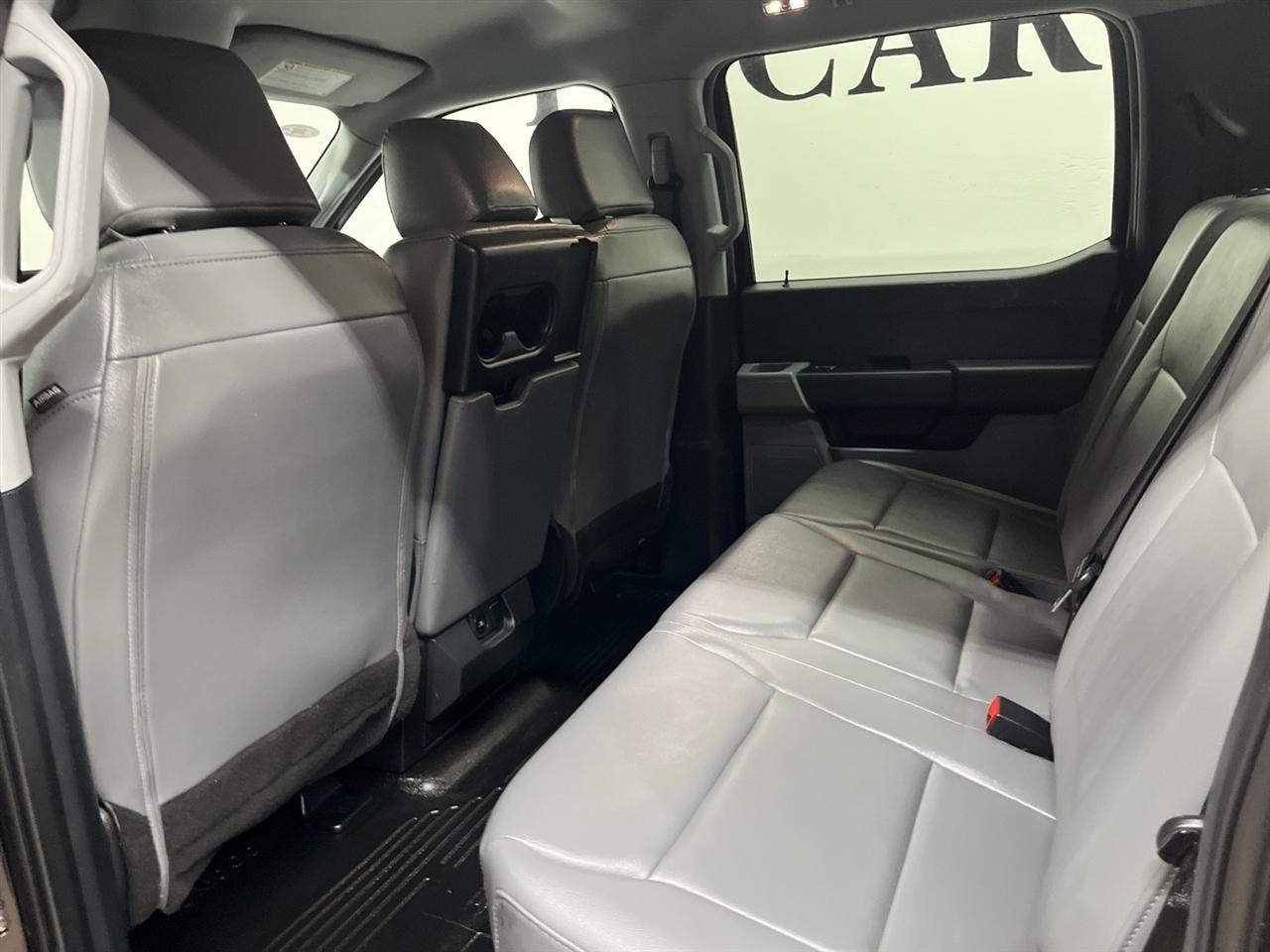 Ford F-550 Crew Cab DRW 4WD 2024