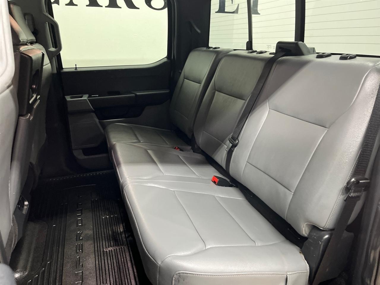 Ford F-550 Crew Cab DRW 4WD 2024