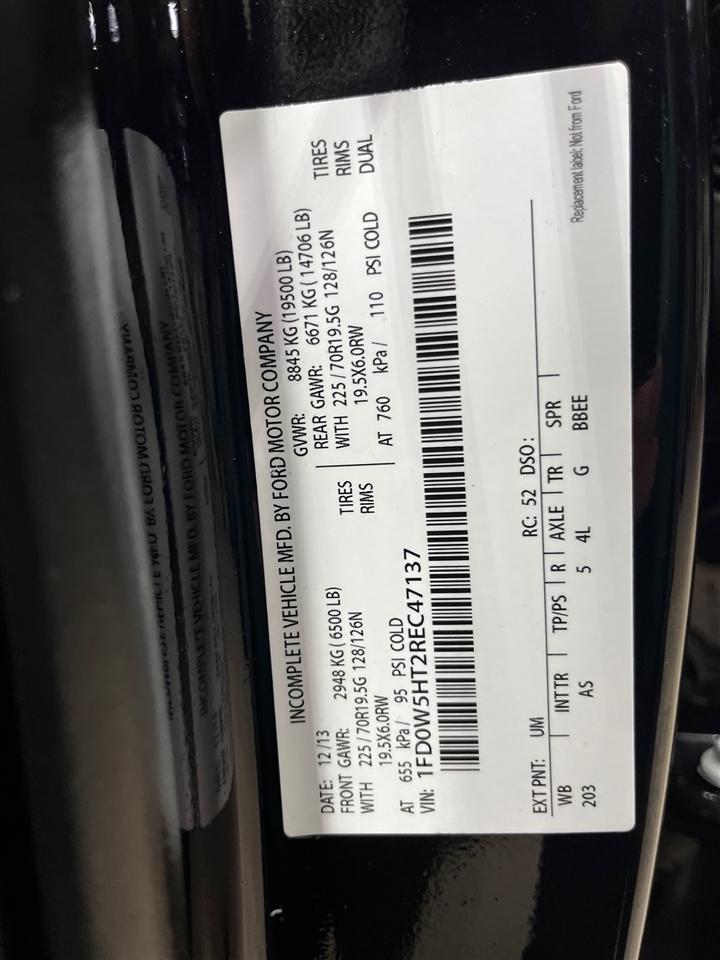 Ford F-550 Crew Cab DRW 4WD 2024
