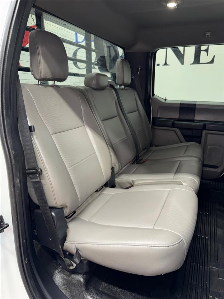 Ford F-550 Crew Cab DRW 4WD 2022