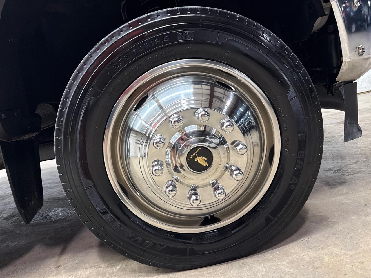Ford F-550 Crew Cab DRW 4WD 2022