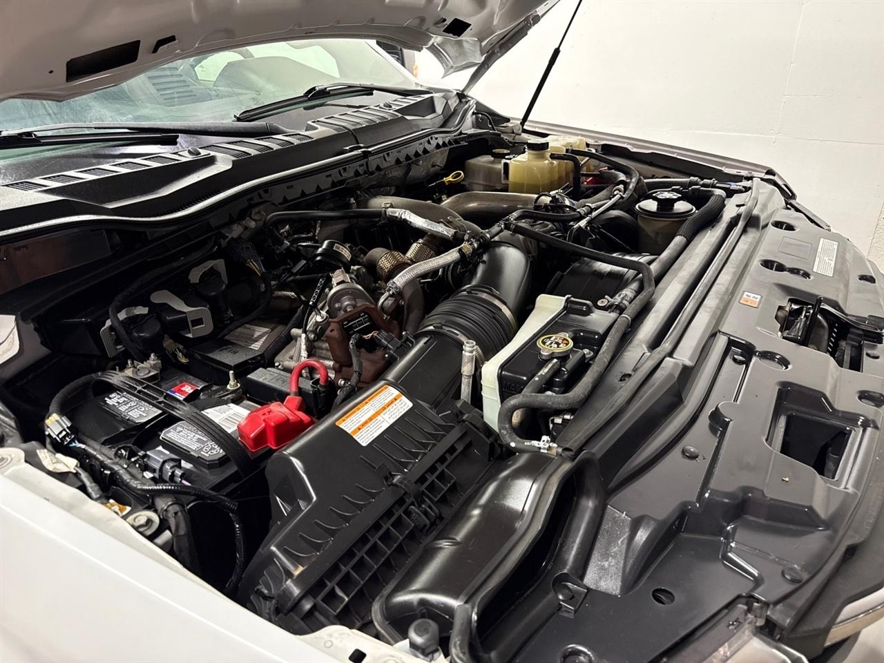 Ford F-550 Crew Cab DRW 4WD 2022