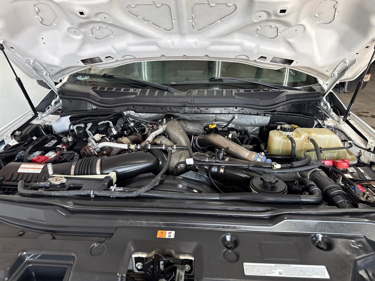 Ford F-550 Crew Cab DRW 4WD 2022