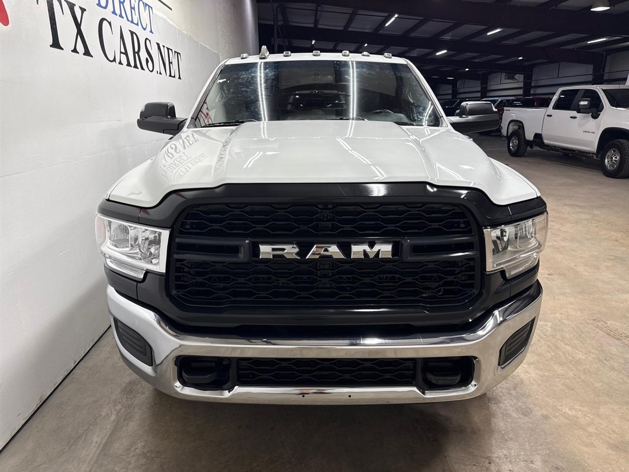 RAM 3500 Crew Cab 4WD DRW 2022