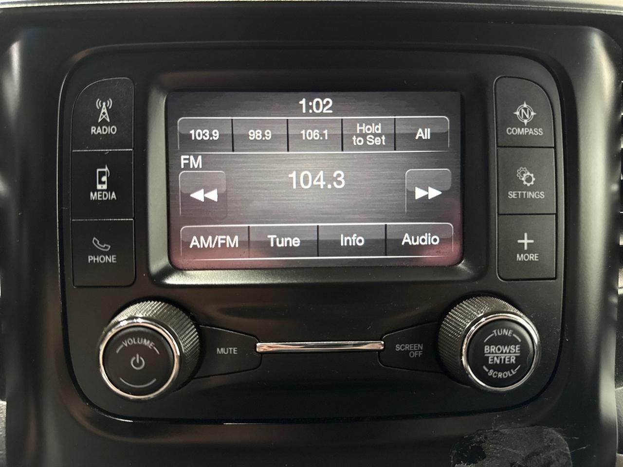 RAM 3500 Crew Cab 4WD DRW 2022