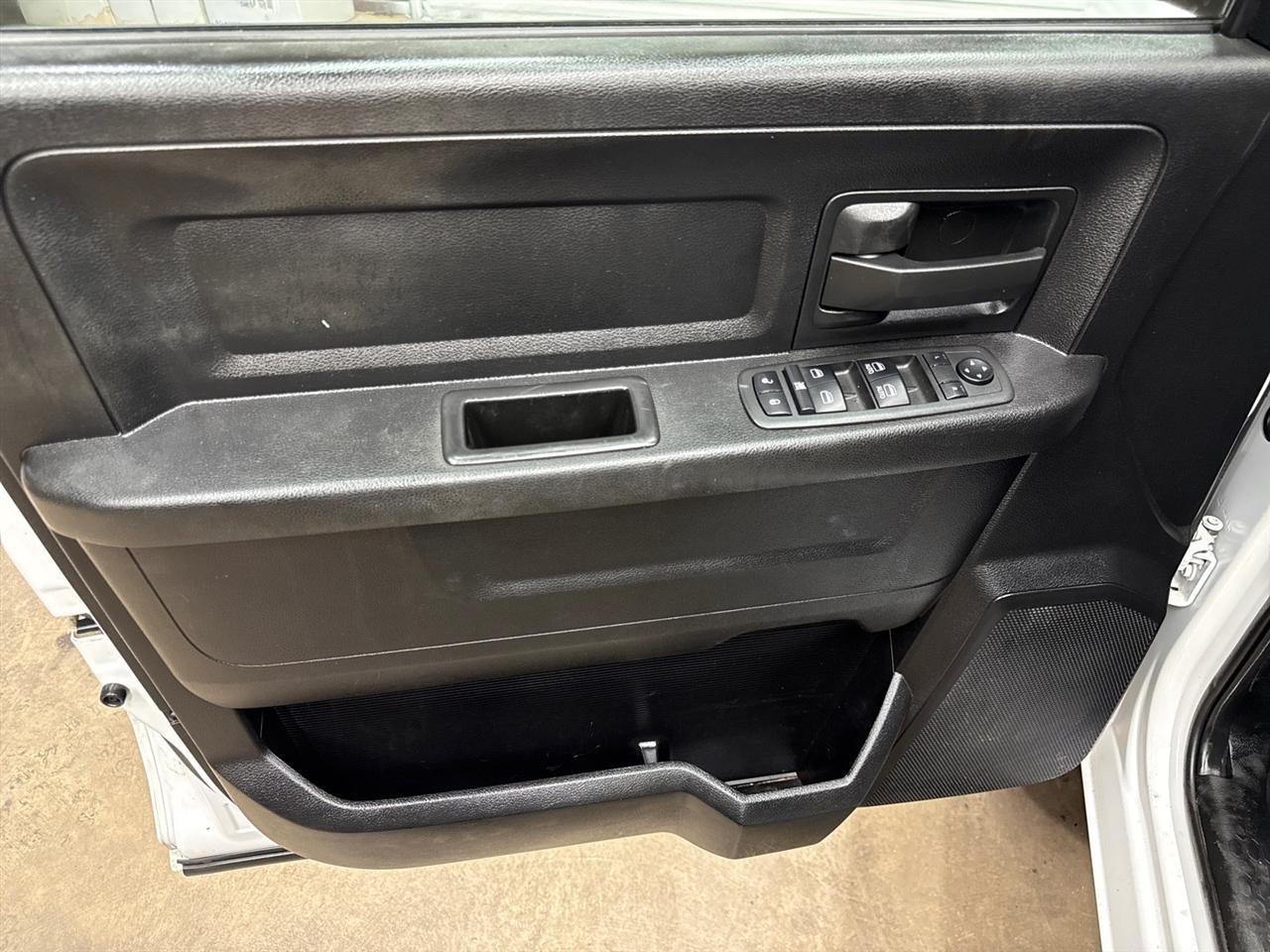 RAM 3500 Crew Cab 4WD DRW 2022