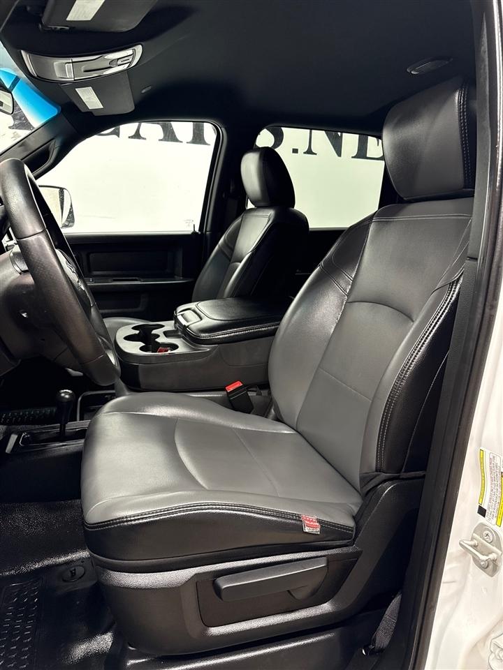 RAM 3500 Crew Cab 4WD DRW 2022