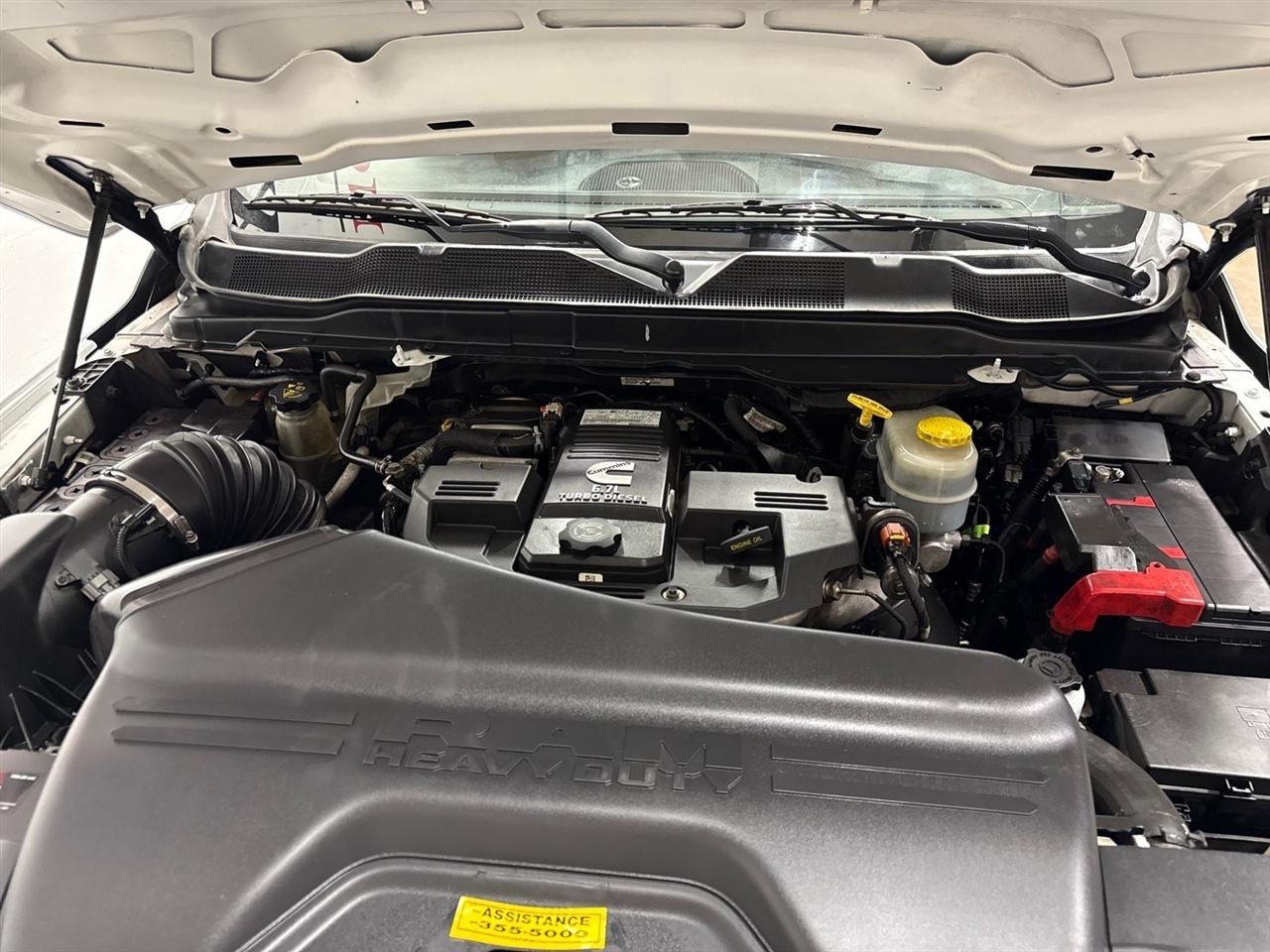 RAM 3500 Crew Cab 4WD DRW 2022