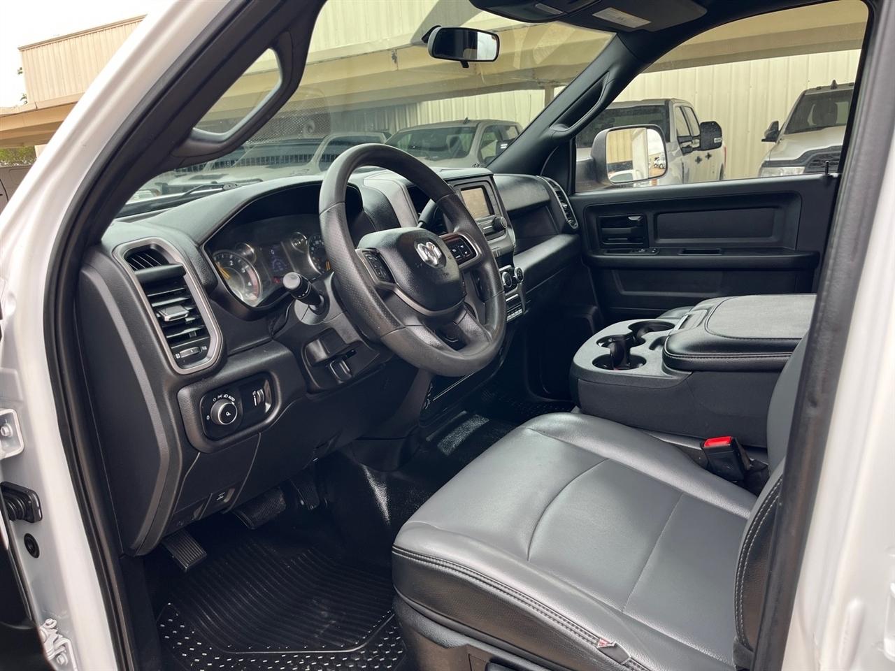 RAM 2500 Tradesman Crew Cab LWB 2WD 2022