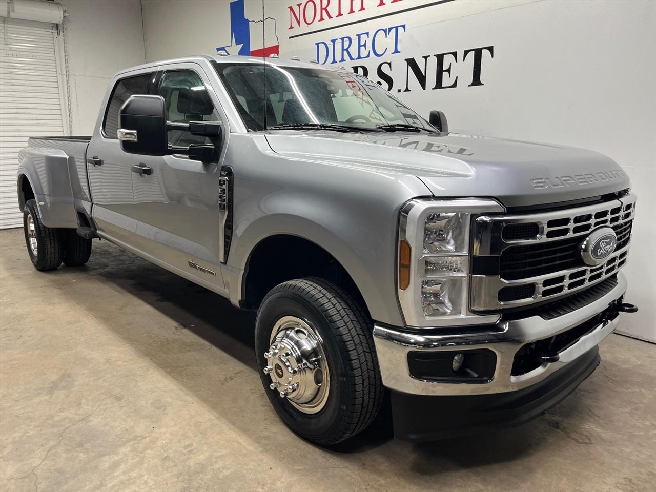 Ford F-350 SD XLT Crew Cab Long Bed DRW 4WD 2024
