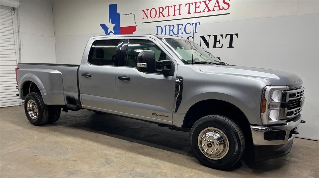 Ford F-350 SD XLT Crew Cab Long Bed DRW 4WD 2024