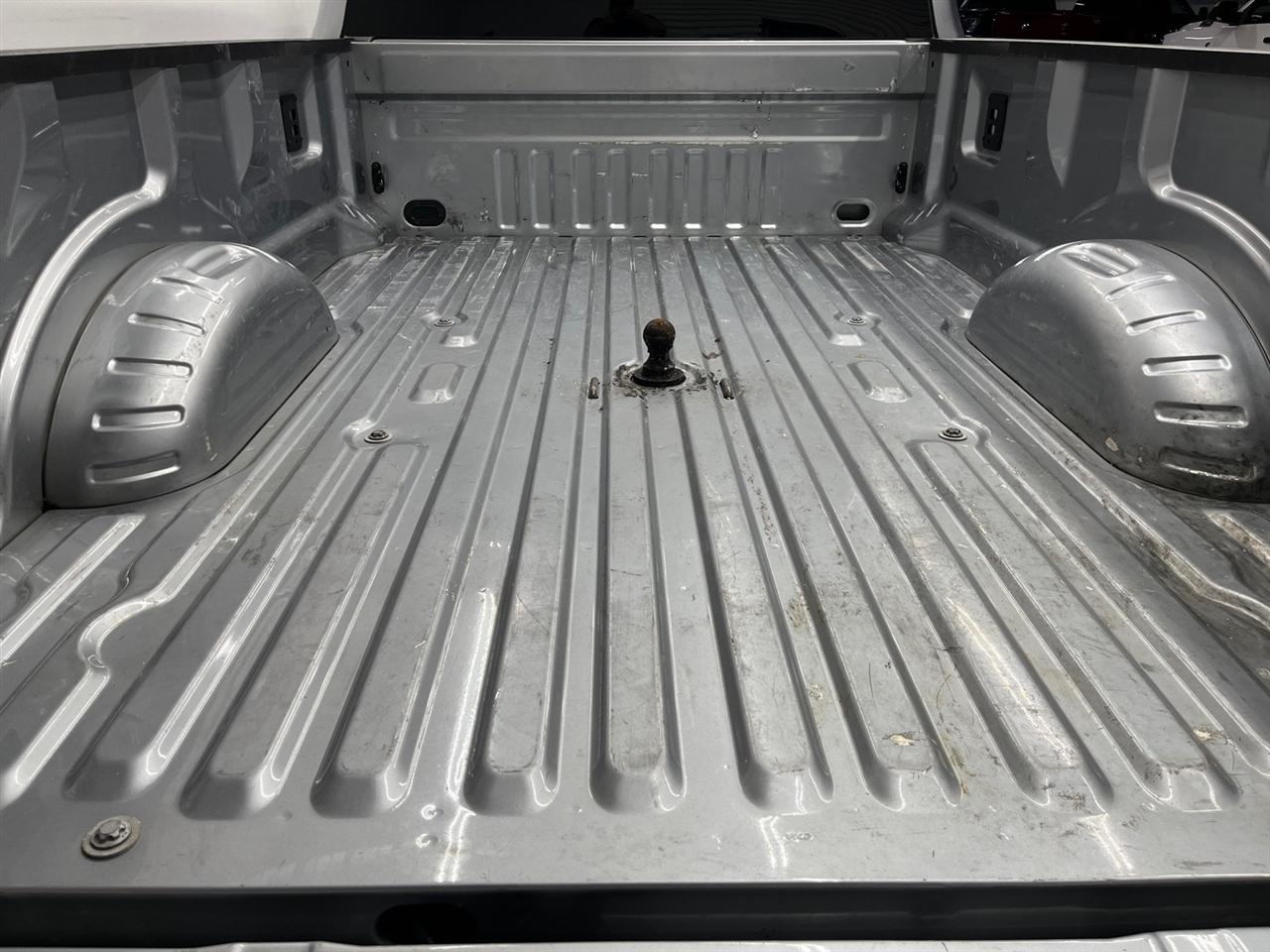 Ford F-350 SD XLT Crew Cab Long Bed DRW 4WD 2024