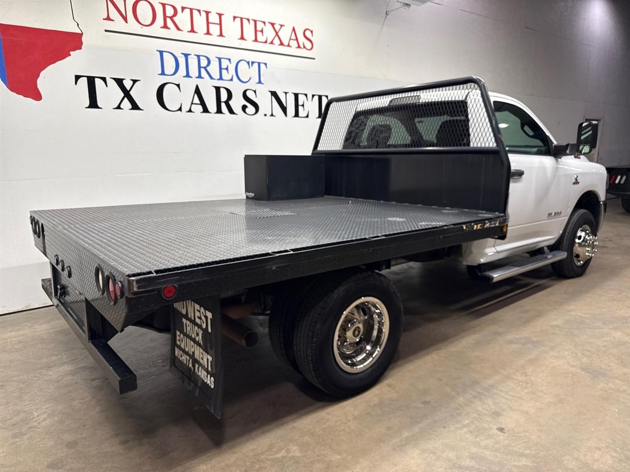 RAM 3500 Regular Cab 4WD DRW 2022