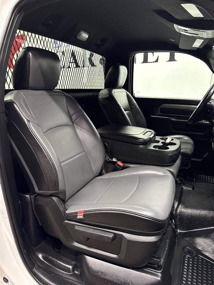 RAM 3500 Regular Cab 4WD DRW 2022