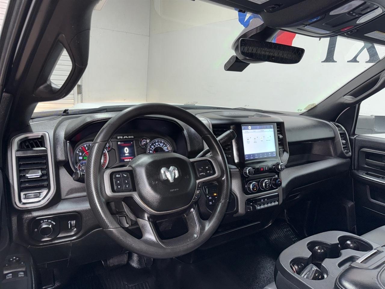 RAM 3500 Regular Cab 4WD DRW 2022