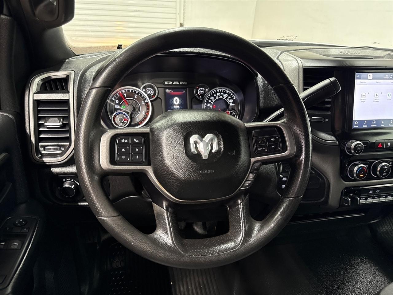 RAM 3500 Regular Cab 4WD DRW 2022