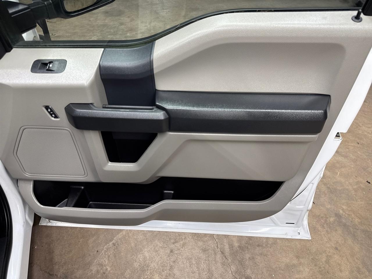 Ford F-350 SD King Ranch Crew Cab Long Bed DRW 4WD 2022