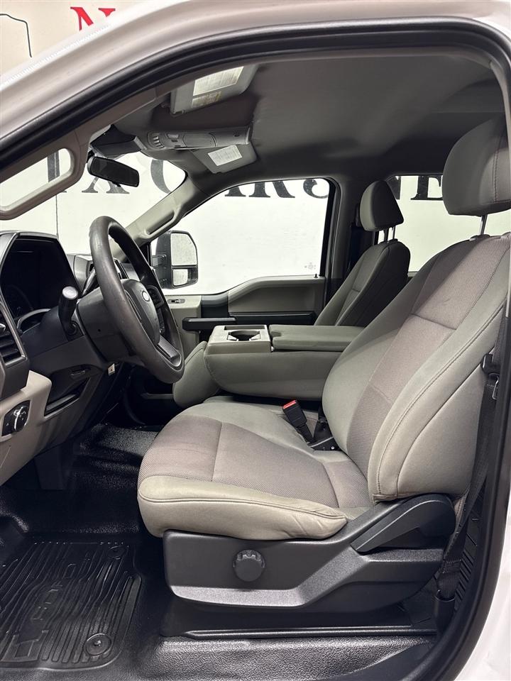 Ford F-350 SD King Ranch Crew Cab Long Bed DRW 4WD 2022